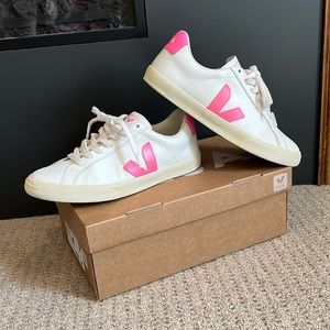 Veja | sneakers size 7